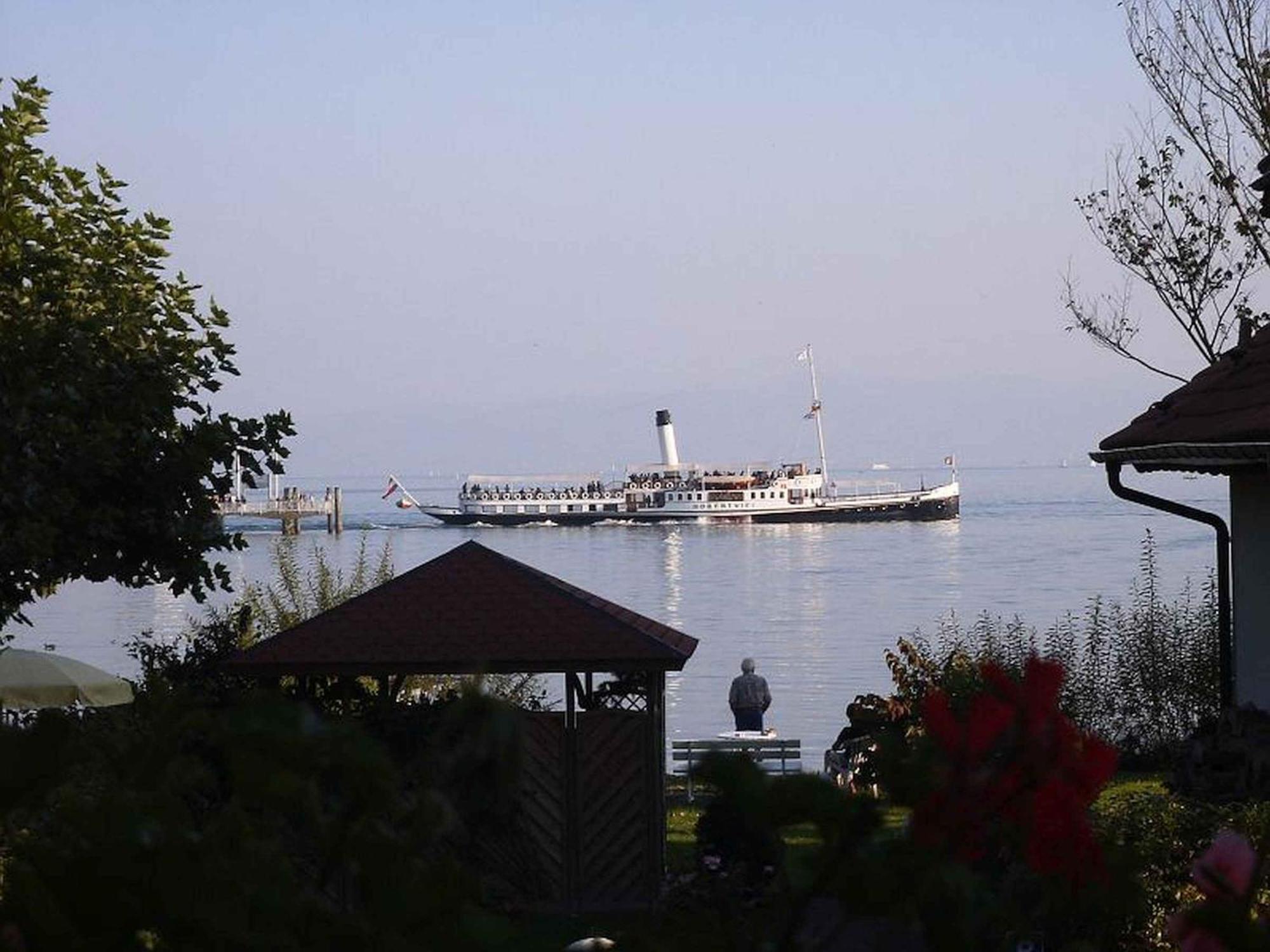 Haus Alpenblick Apartment Immenstaad am Bodensee Exterior photo